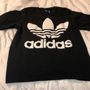Oversized Adidas T-shirt
